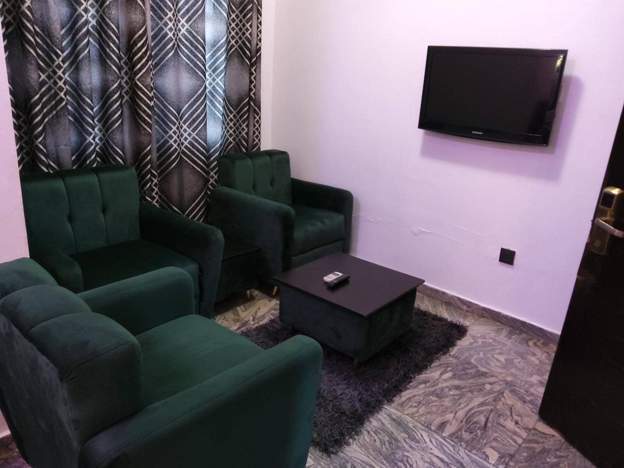 Crownedge Hotels Ikeja Exterior foto